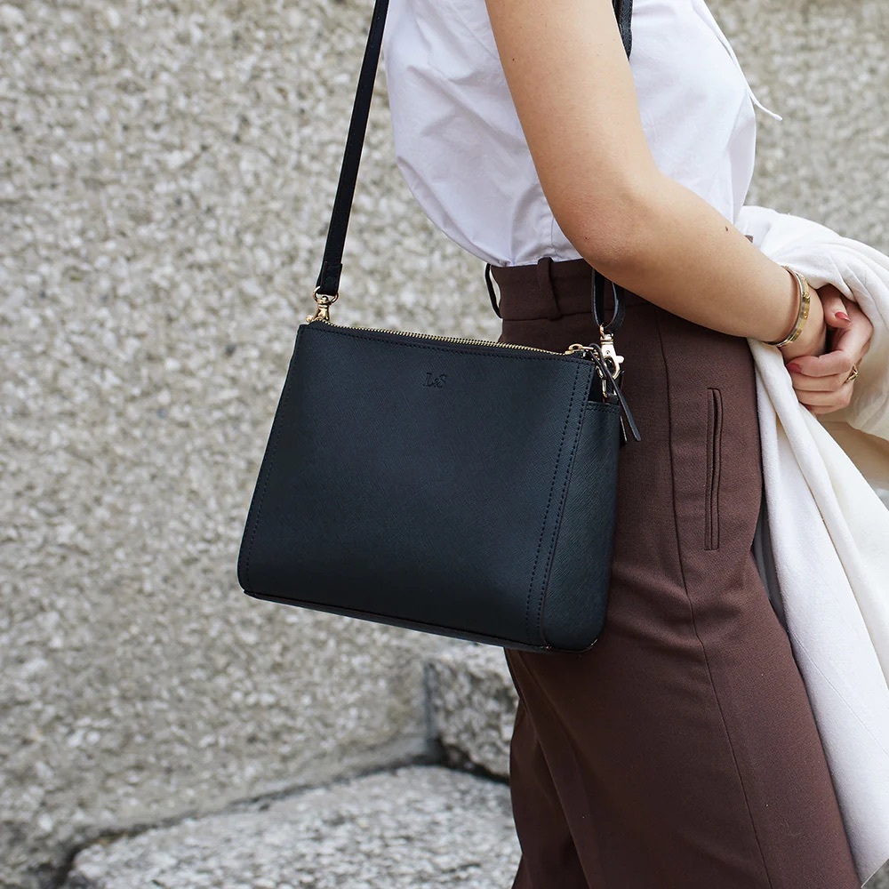 Lo & Sons Pearl Crossbody in Saffiano leather